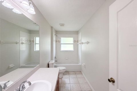 Villa ou maison à vendre à Howey-in-the-Hills, Floride: 3 chambres, 155.98 m2 № 2227768 - photo 7