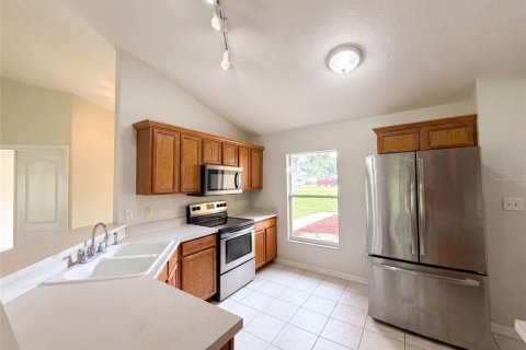 Villa ou maison à vendre à Howey-in-the-Hills, Floride: 3 chambres, 155.98 m2 № 2227768 - photo 5