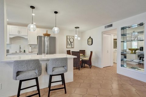 Apartment in Fort Lauderdale, Florida 2 bedrooms, 86.49 sq.m. № 2086298 - photo 11