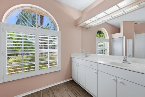 Villa ou maison à vendre à Nokomis, Floride: 2 chambres, 146.97 m2 № 2437023 - photo 15