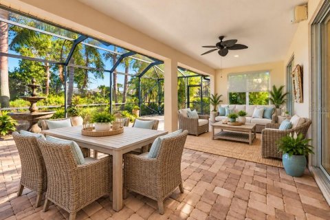 Villa ou maison à vendre à Nokomis, Floride: 2 chambres, 146.97 m2 № 2437023 - photo 4