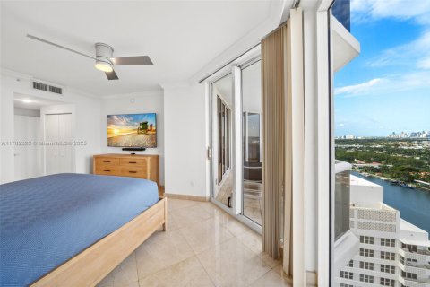Снять в аренду кондоминиум в Майами-Бич, Флорида 1 спальня, 102.19м2, № 1978010 - фото 12