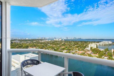 Снять в аренду кондоминиум в Майами-Бич, Флорида 1 спальня, 102.19м2, № 1978010 - фото 13