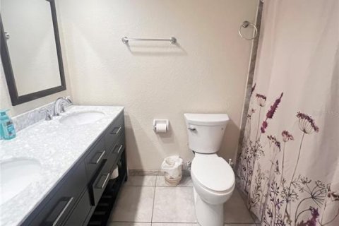 Villa ou maison à louer à Port Charlotte, Floride: 2 chambres, 113.34 m2 № 1520888 - photo 11