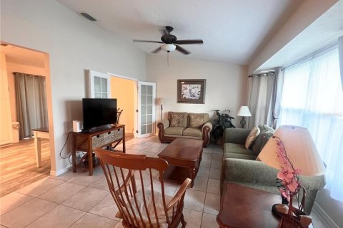 Villa ou maison à louer à Port Charlotte, Floride: 2 chambres, 113.34 m2 № 1520888 - photo 2