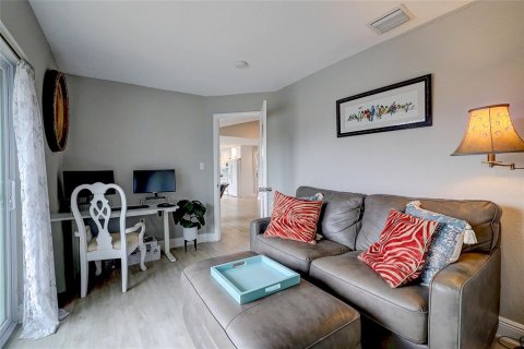 Villa ou maison à vendre à Sarasota, Floride: 2 chambres, 194.35 m2 № 2291252 - photo 29