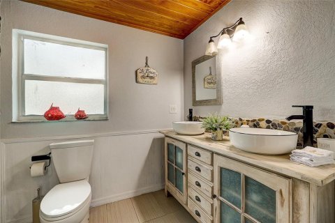 Villa ou maison à vendre à Sarasota, Floride: 2 chambres, 194.35 m2 № 2291252 - photo 24