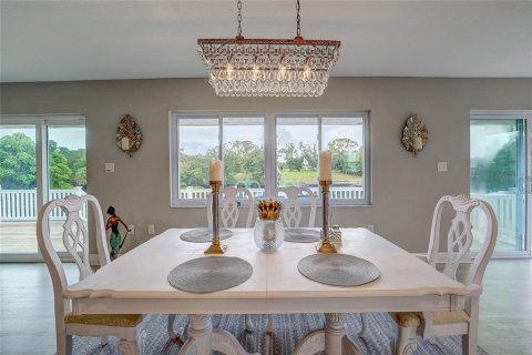 Villa ou maison à vendre à Sarasota, Floride: 2 chambres, 194.35 m2 № 2291252 - photo 12