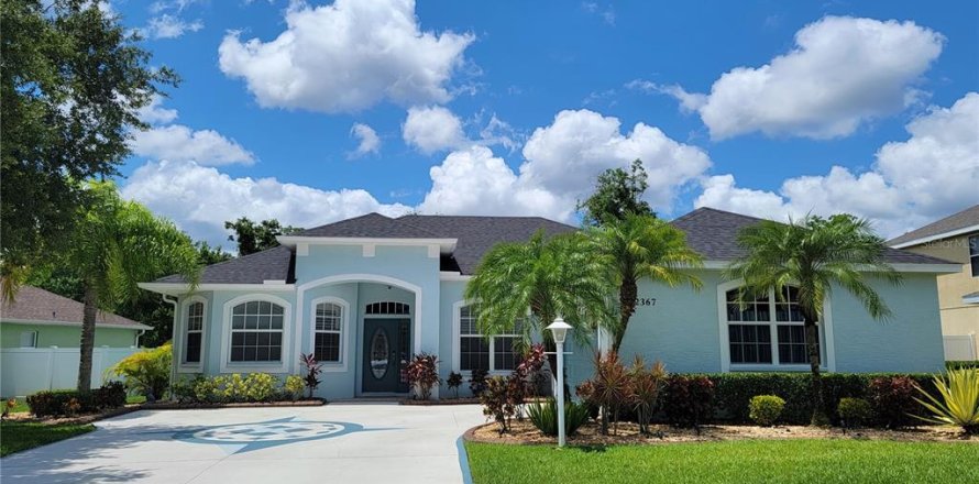 House in Parrish, Florida 3 bedrooms, 170.01 sq.m. № 1722559