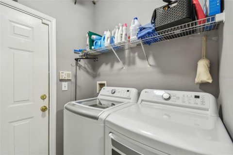 Condominio en venta en Tampa, Florida, 2 dormitorios, 124.49 m2 № 1734436 - foto 14