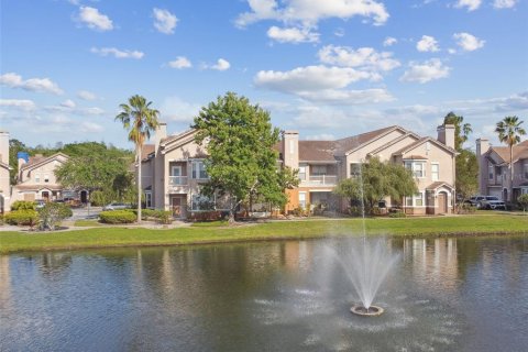 Condominio en venta en Tampa, Florida, 2 dormitorios, 124.49 m2 № 1734436 - foto 1