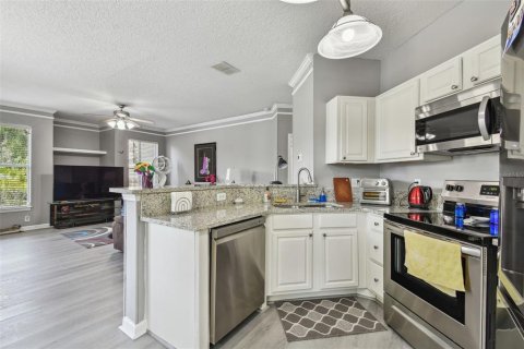 Condominio en venta en Tampa, Florida, 2 dormitorios, 124.49 m2 № 1734436 - foto 12