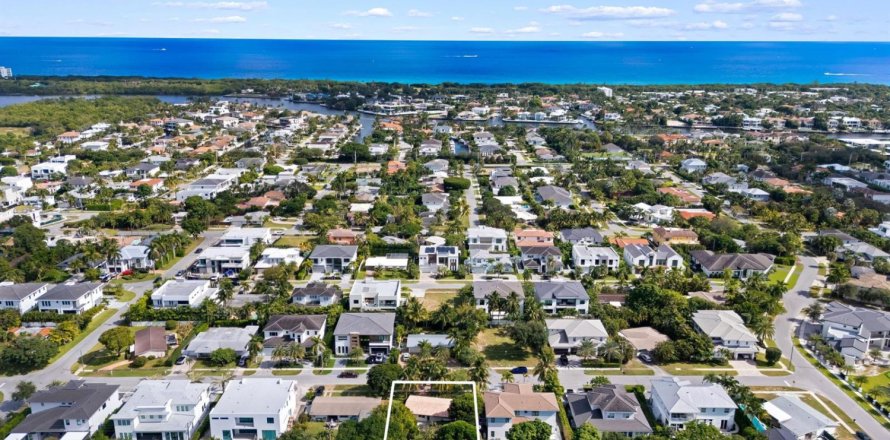 Casa en Boca Raton, Florida 2 dormitorios, 81.29 m2 № 2259597