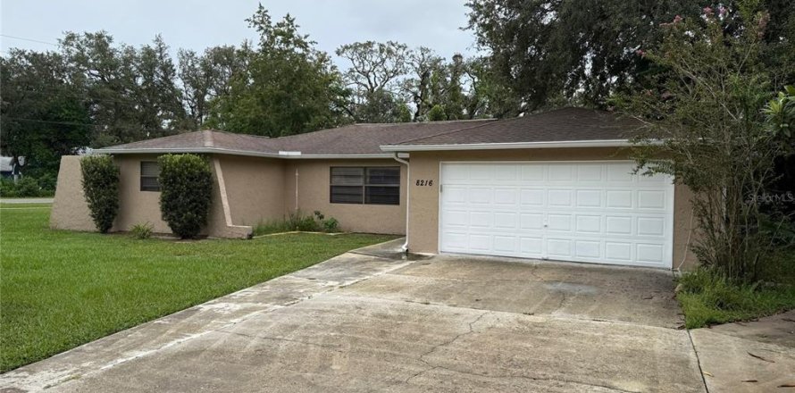 Casa en Spring Hill, Florida 3 dormitorios, 116.78 m2 № 1900123