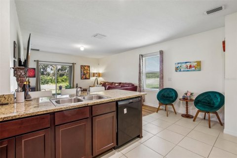 Villa ou maison à vendre à Riverview, Floride: 3 chambres, 140.28 m2 № 2210026 - photo 11