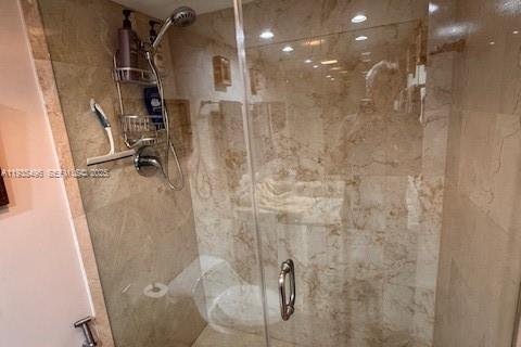 Condominio en venta en Sunny Isles Beach, Florida, 2 dormitorios, 118.36 m2 № 1993696 - foto 19