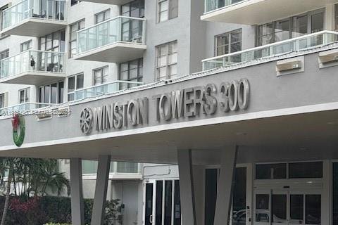 Condominio en venta en Sunny Isles Beach, Florida, 2 dormitorios, 118.36 m2 № 1993696 - foto 2