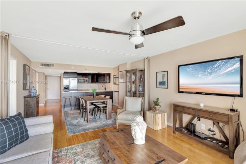 Condo à Miami Beach, Floride, 1 chambre  № 2168734