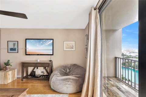 Copropriété à louer à Miami Beach, Floride: 1 chambre, 99.87 m2 № 2168734 - photo 8