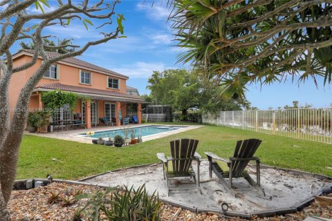 Купить виллу или дом в Уэстон, Флорида 5 спален, 248.23м2, № 2051906 - фото 23