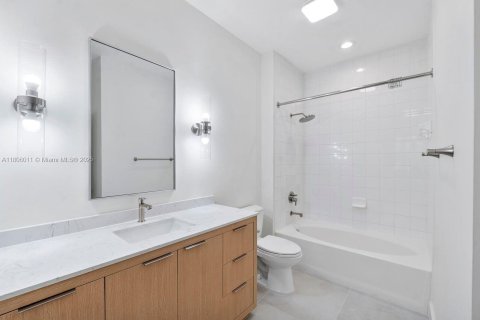 Copropriété à vendre à Miami, Floride: 1 chambre, 65.68 m2 № 1957597 - photo 13