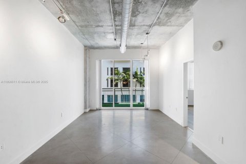 Copropriété à vendre à Miami, Floride: 1 chambre, 65.68 m2 № 1957597 - photo 12