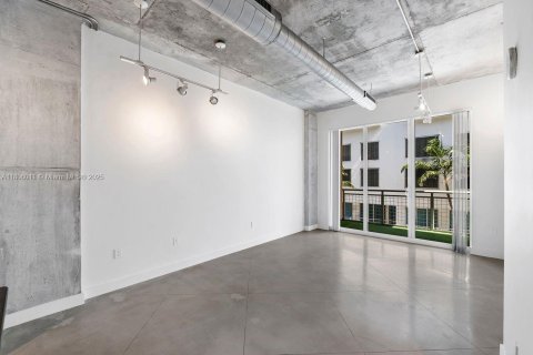 Copropriété à vendre à Miami, Floride: 1 chambre, 65.68 m2 № 1957597 - photo 11