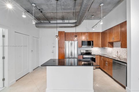 Copropriété à vendre à Miami, Floride: 1 chambre, 65.68 m2 № 1957597 - photo 8