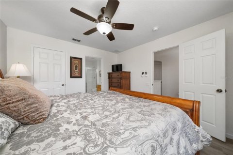 Villa ou maison à vendre à Kissimmee, Floride: 6 chambres, 261.24 m2 № 2217409 - photo 28