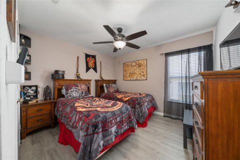 Villa ou maison à vendre à Kissimmee, Floride: 6 chambres, 261.24 m2 № 2217409 - photo 22