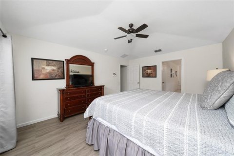 Villa ou maison à vendre à Kissimmee, Floride: 6 chambres, 261.24 m2 № 2217409 - photo 17