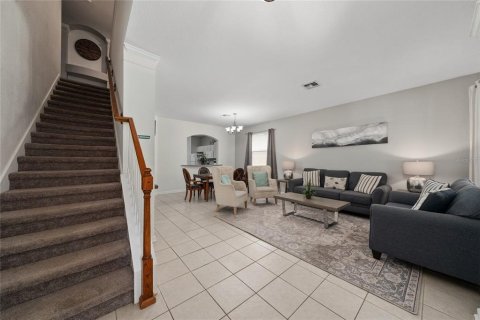 Villa ou maison à vendre à Kissimmee, Floride: 6 chambres, 261.24 m2 № 2217409 - photo 14