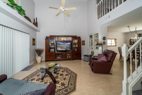 Townhouse in Tampa, Florida 2 bedrooms, 153.47 sq.m. № 1515385 - photo 6