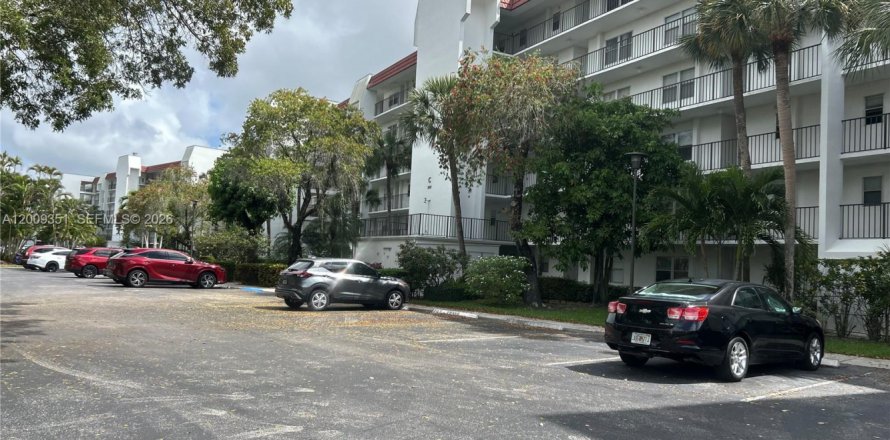 Condominio en Greenacres, Florida, 2 dormitorios  № 2072400