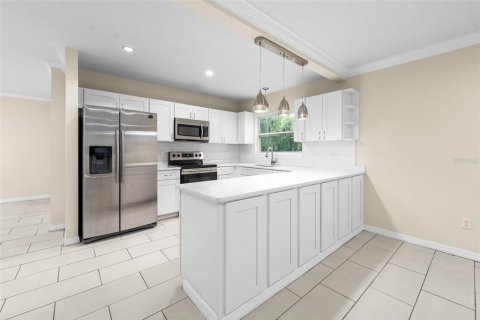 Villa ou maison à vendre à Gainesville, Floride: 3 chambres, 194.54 m2 № 2134301 - photo 11