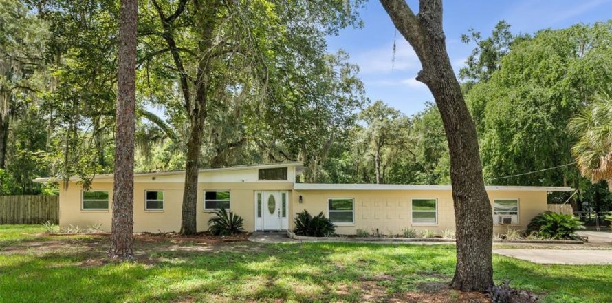 Villa ou maison à Gainesville, Floride 3 chambres, 194.54 m2 № 2134301