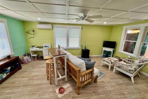 Villa ou maison à vendre à Gulfport, Floride: 1 chambre, 54.81 m2 № 1548196 - photo 9