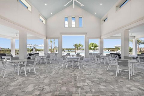 Villa ou maison à louer à Lake Alfred, Floride: 5 chambres, 243.78 m2 № 2304730 - photo 3