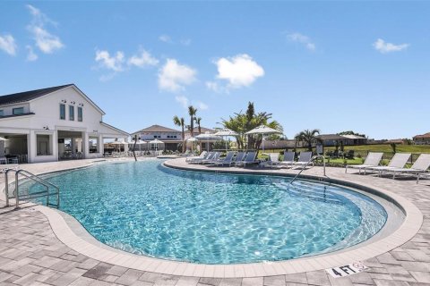 Villa ou maison à louer à Lake Alfred, Floride: 5 chambres, 243.78 m2 № 2304730 - photo 10