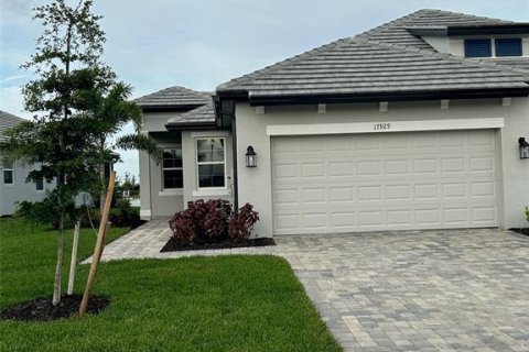 Casa en Lakewood Ranch, Florida 2 dormitorios, 133.04 m2 № 2107521