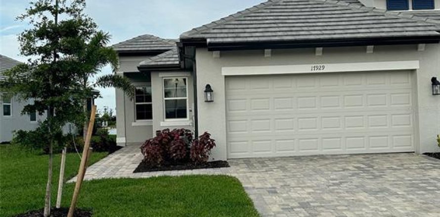 Casa en Lakewood Ranch, Florida 2 dormitorios, 133.04 m2 № 2107521