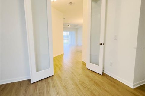 Casa en alquiler en Lakewood Ranch, Florida, 2 dormitorios, 133.04 m2 № 2107521 - foto 11