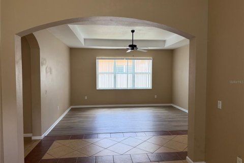Villa ou maison à louer à Clermont, Floride: 4 chambres, 209.77 m2 № 2113503 - photo 5