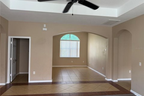 Villa ou maison à louer à Clermont, Floride: 4 chambres, 209.77 m2 № 2113503 - photo 6