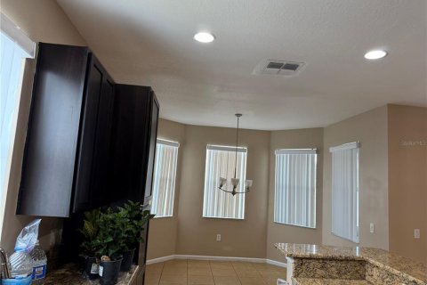 Villa ou maison à louer à Clermont, Floride: 4 chambres, 209.77 m2 № 2113503 - photo 15
