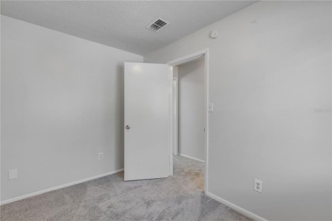 Casa en venta en Apopka, Florida, 3 dormitorios, 118.17 m2 № 2122870 - foto 19