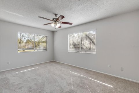 Casa en venta en Apopka, Florida, 3 dormitorios, 118.17 m2 № 2122870 - foto 17