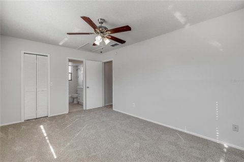 Casa en venta en Apopka, Florida, 3 dormitorios, 118.17 m2 № 2122870 - foto 15