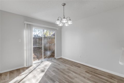 Casa en venta en Apopka, Florida, 3 dormitorios, 118.17 m2 № 2122870 - foto 13