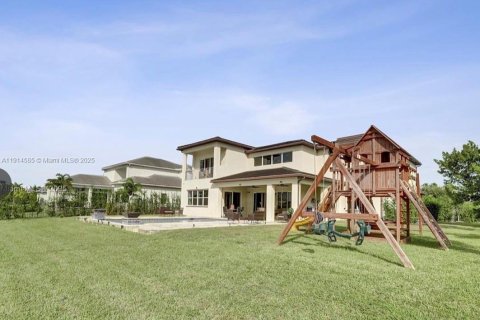 Снять в аренду виллу или дом в Дейви, Флорида 5 спален, 375.7м2, № 2016178 - фото 19